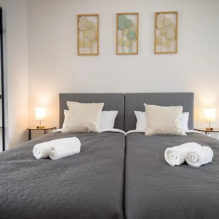 Immostay G#1 - Parken & Wifi, 2 Balkone Und 2 Baeder,4k *