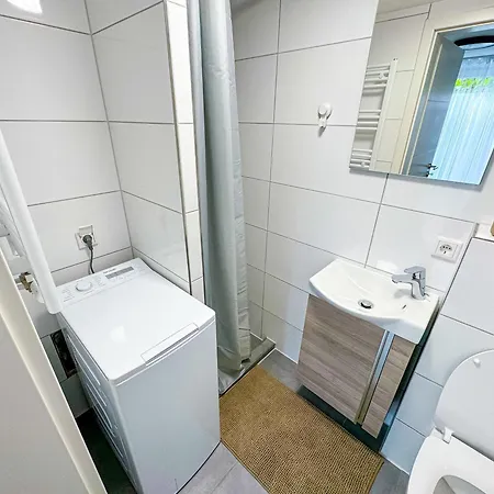 Immostay G#1 - Parken & Wifi, 2 Balkone Und 2 Baeder,4k * Bremen