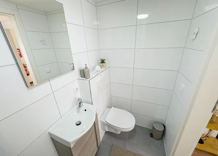 Immostay G#1 - Parken & Wifi, 2 Balkone Und 2 Baeder,4k * Bremen