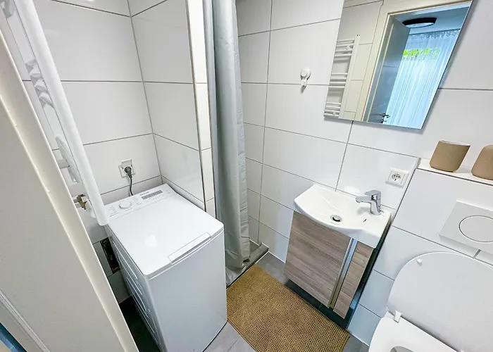 Immostay G#1 - Parken & Wifi, 2 Balkone Und 2 Baeder,4k * Bremen